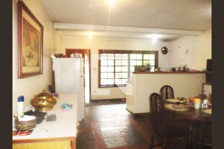 Casa à venda com 2 quartos, 200m² em Chácara Santo Antônio (Zona Sul), São Paulo