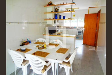 Casa à venda com 3 quartos, 560m² em Interlagos, São Paulo