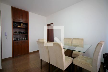 Sala de apartamento para alugar com 3 quartos, 132m² em União, Belo Horizonte