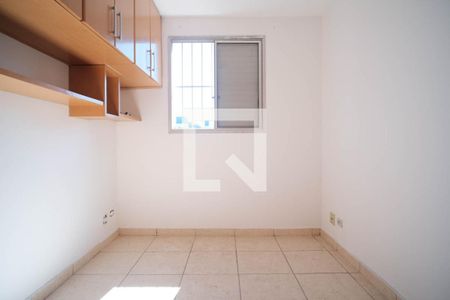 Quarto 1 de apartamento para alugar com 2 quartos, 49m² em Vila Sílvia, São Paulo
