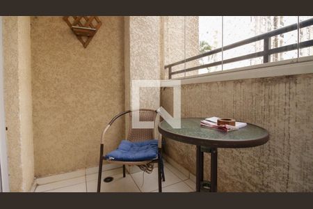 Varanda de apartamento para alugar com 2 quartos, 55m² em Sítio da Figueira, São Paulo