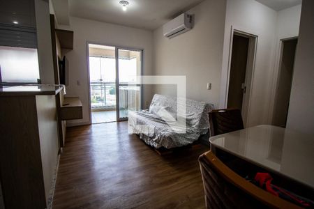 Sala de apartamento para alugar com 2 quartos, 63m² em Várzea da Barra Funda, São Paulo