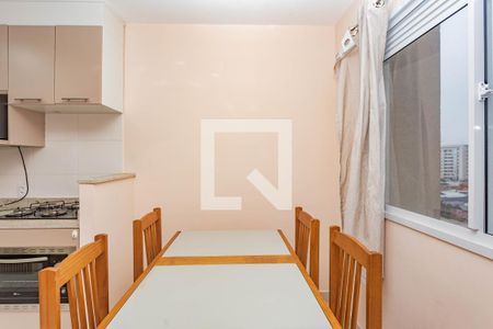 Sala/Cozinha de apartamento para alugar com 2 quartos, 32m² em Parque Fongaro, São Paulo