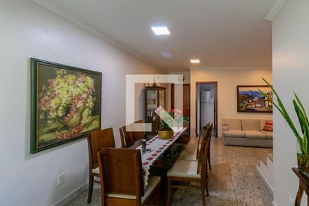 Apartamento à venda com 4 quartos, 210m² em Santo Antônio, Belo Horizonte
