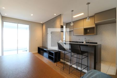 Sala de apartamento para alugar com 2 quartos, 70m² em Vila Anastácio, São Paulo