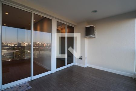 Varanda de apartamento à venda com 2 quartos, 70m² em Vila Anastácio, São Paulo
