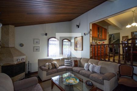 Sala de casa à venda com 4 quartos, 500m² em Vila São Paulo, São Paulo