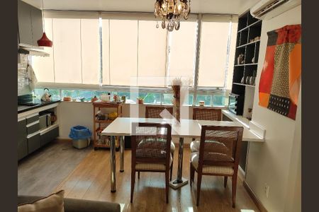 Cozinha / Persiana Fechada de apartamento à venda com 1 quarto, 44m² em Água Branca, São Paulo
