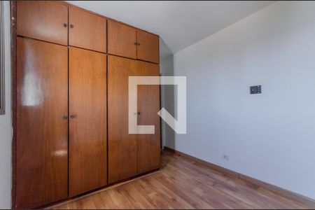 Quarto 2 de apartamento para alugar com 3 quartos, 90m² em  Vila Firmiano Pinto , São Paulo