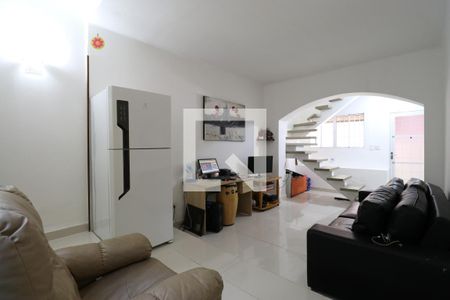 Sala de casa à venda com 2 quartos, 120m² em Água Branca, São Paulo