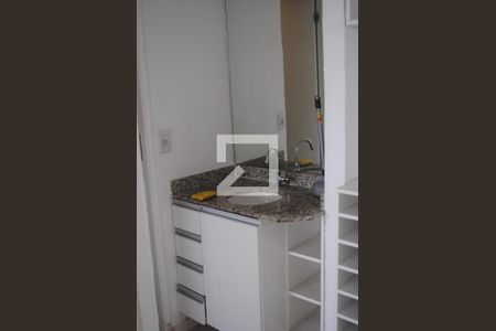 Pia  de apartamento para alugar com 2 quartos, 50m² em Jardim das Margaridas, Salvador