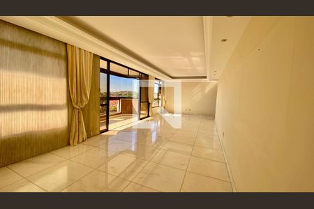 Sala de apartamento à venda com 4 quartos, 152m² em Belvedere, Belo Horizonte
