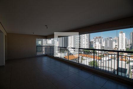 Apartamento à venda com 4 quartos, 213m² em Santo Amaro, São Paulo