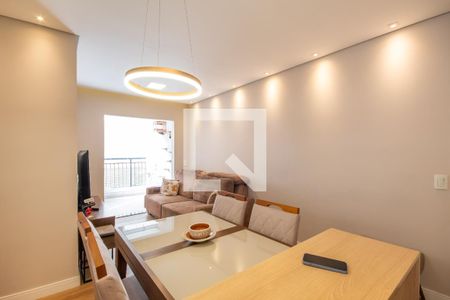 Sala de apartamento à venda com 2 quartos, 60m² em Bussocaba, Osasco