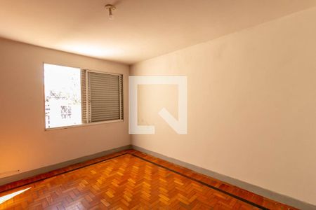 Casa à venda com 3 quartos, 200m² em Carlos Prates, Belo Horizonte