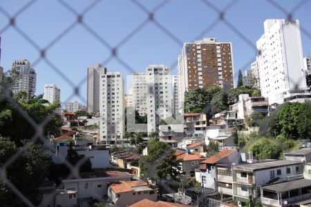 Vista da Sala de apartamento para alugar com 2 quartos, 74m² em Sumaré, São Paulo