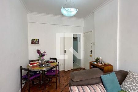 Sala de apartamento à venda com 2 quartos, 82m² em Copacabana, Rio de Janeiro