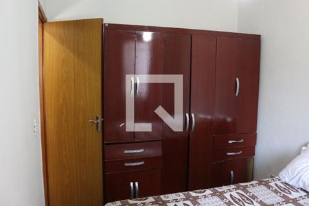 Quarto 1 de apartamento à venda com 2 quartos, 50m² em Arpoador, Contagem