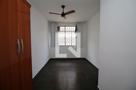 Quarto 1 de casa para alugar com 3 quartos, 165m² em Olaria, Rio de Janeiro