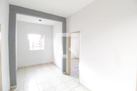 Sala de casa para alugar com 3 quartos, 80m² em Osvaldo Rezende, Uberlândia