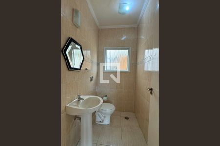 Lavabo de casa de condomínio à venda com 3 quartos, 130m² em Jardim Tupanci, Barueri