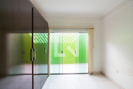 Suite de casa para alugar com 3 quartos, 185m² em Jaraguá, Uberlândia