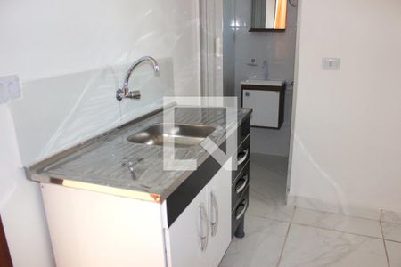 Cozinha de kitnet/studio para alugar com 1 quarto, 17m² em Gopouva, Guarulhos