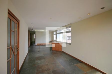 Sala de apartamento à venda com 2 quartos, 119m² em Lourdes, Belo Horizonte