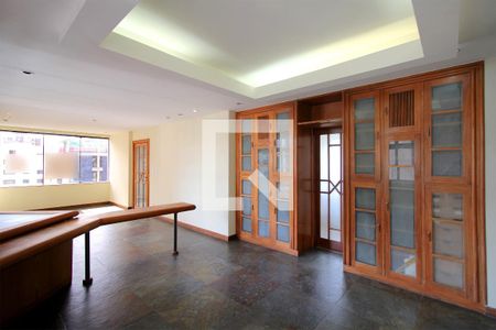Sala de apartamento à venda com 2 quartos, 119m² em Lourdes, Belo Horizonte