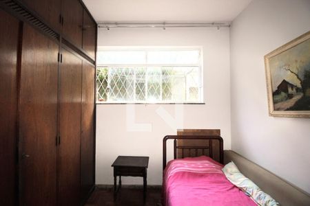 Quarto  de apartamento à venda com 3 quartos, 100m² em Funcionários, Belo Horizonte