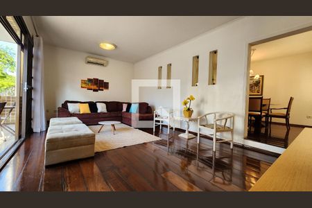 Detalhe Sala de casa para alugar com 3 quartos, 191m² em Embaré, Santos