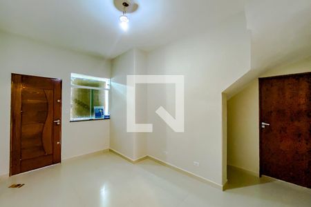 Sala de casa para alugar com 1 quarto, 60m² em Vila Bertioga, São Paulo