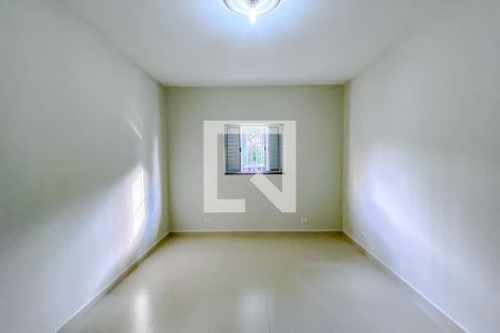 Quarto de casa para alugar com 1 quarto, 60m² em Vila Bertioga, São Paulo