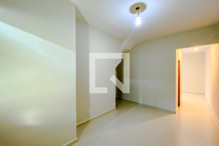 Sala de casa para alugar com 1 quarto, 60m² em Vila Bertioga, São Paulo