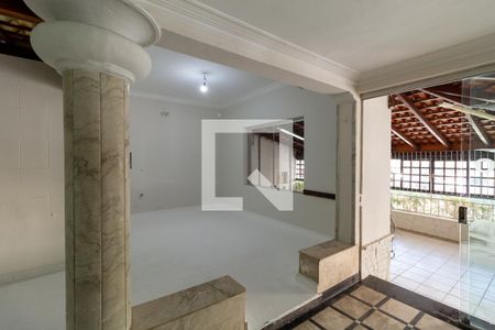 Sala 2 ambientes de casa para alugar com 2 quartos, 260m² em Água Branca, São Paulo