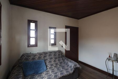 Sala de casa à venda com 2 quartos, 98m² em São José, Canoas