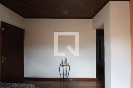 Sala de casa à venda com 2 quartos, 98m² em São José, Canoas