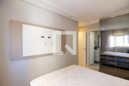 Suíte de apartamento à venda com 2 quartos, 75m² em Jardim Flor da Montanha, Guarulhos