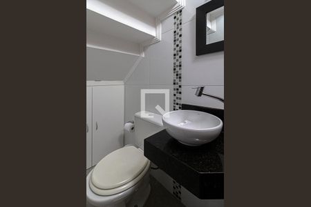 lavabo de casa para alugar com 3 quartos, 92m² em Vila Santa Teresa (zona Sul), São Paulo