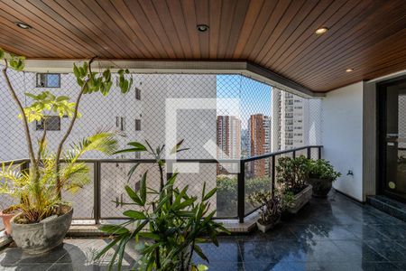 Apartamento à venda com 4 quartos, 239m² em Jardim Fonte do Morumbi, São Paulo