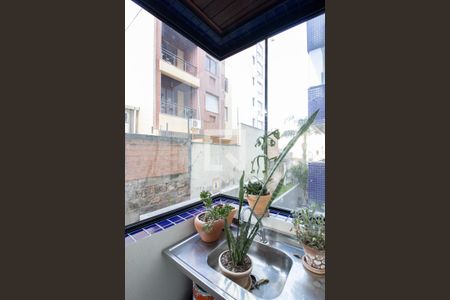 Varanda de apartamento para alugar com 2 quartos, 59m² em Petrópolis, Porto Alegre
