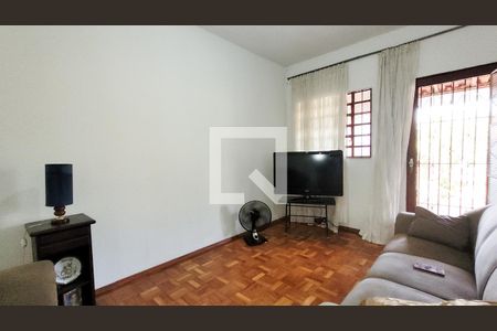 Sala de casa à venda com 2 quartos, 770m² em Vila Nogueira, Campinas