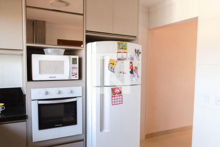 Casa à venda com 200m², 3 quartos e 8 vagas Casa à venda com 200m², 3 quartos e 8 vagasCozinha