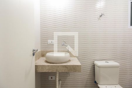 Banheiro Social de casa à venda com 3 quartos, 250m² em Vila Matilde, São Paulo