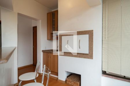 Sala de apartamento à venda com 2 quartos, 85m² em Menino Deus, Porto Alegre