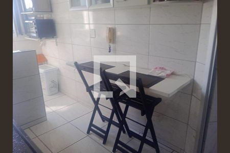 Apartamento à venda com 2 quartos, 77m² em Cachoeirinha, Belo Horizonte