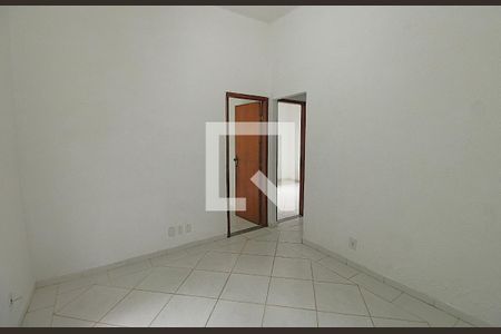 Sala de casa para alugar com 2 quartos, 47m² em Água Santa, Rio de Janeiro