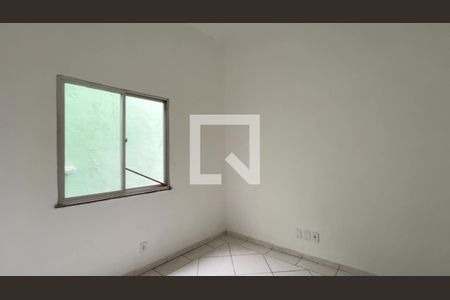 Quarto 2 de casa para alugar com 2 quartos, 47m² em Água Santa, Rio de Janeiro