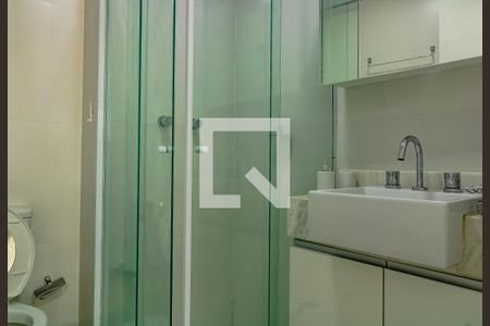 Banheiro de apartamento para alugar com 1 quarto, 29m² em Vila Clementino, São Paulo
