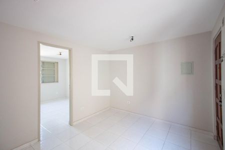 Sala de casa de condomínio para alugar com 2 quartos, 50m² em Conjunto Habitacional Fazenda do Carmo, São Paulo